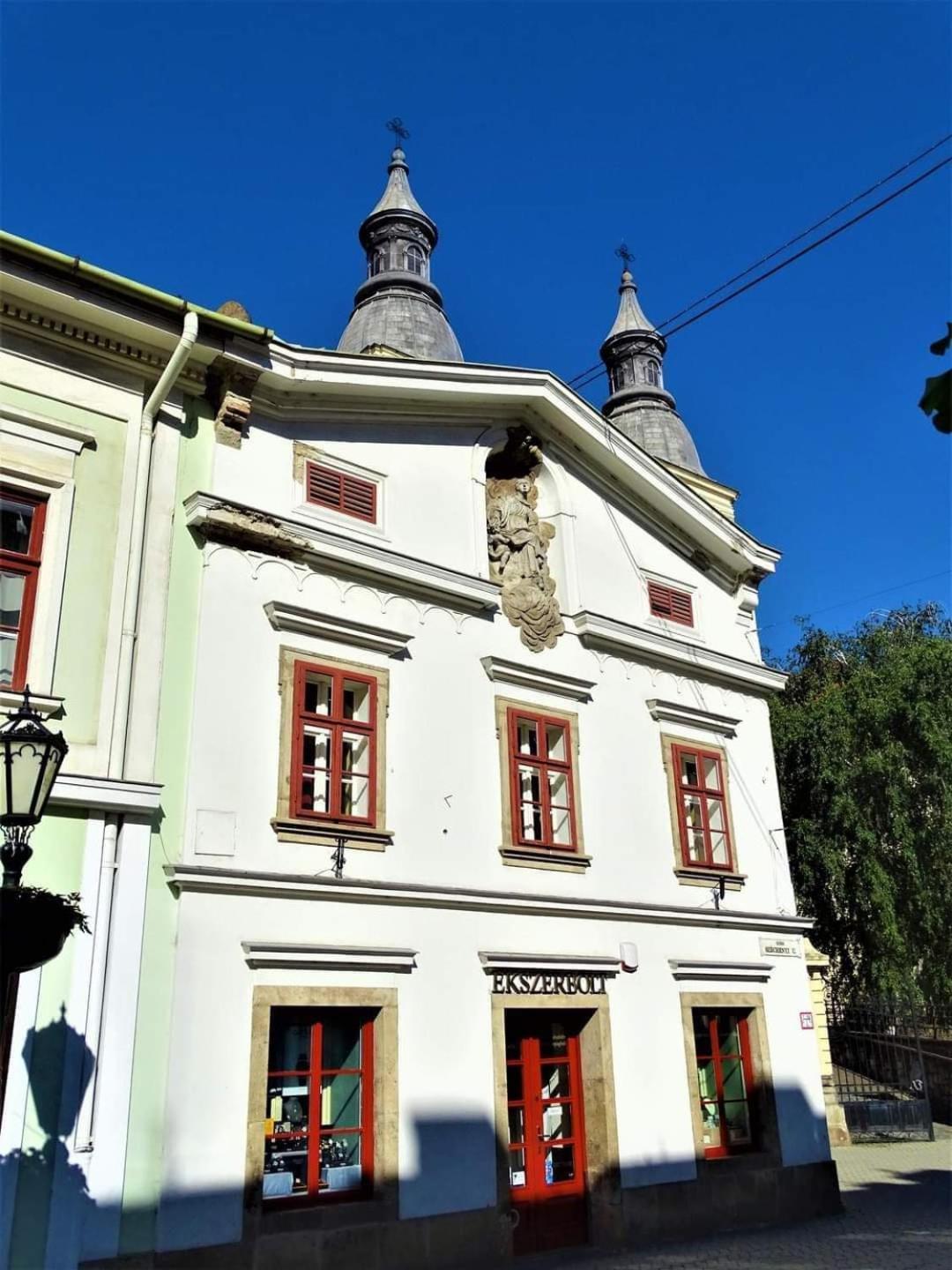 Carlone House Leilighet Eger Eksteriør bilde
